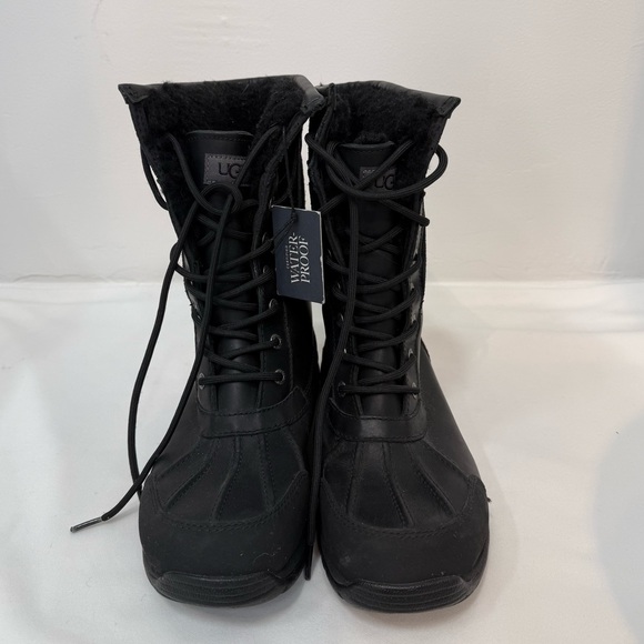 Ugg Boots - Picture 3 of 4